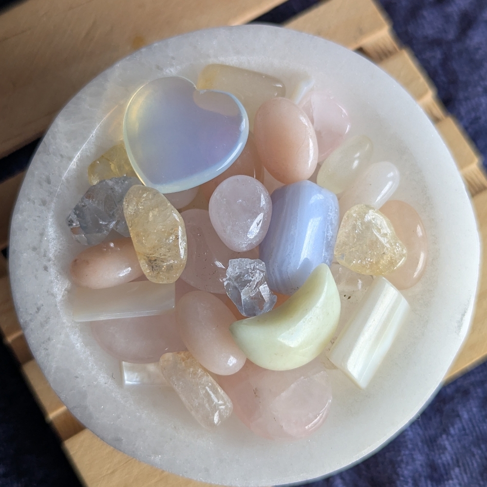 Sweet PasteL CrystaL BowL ☀️ Lemon Jade Rose Quartz 🩵 BLue Lace Agate Moonstone - Picture 10 of 10